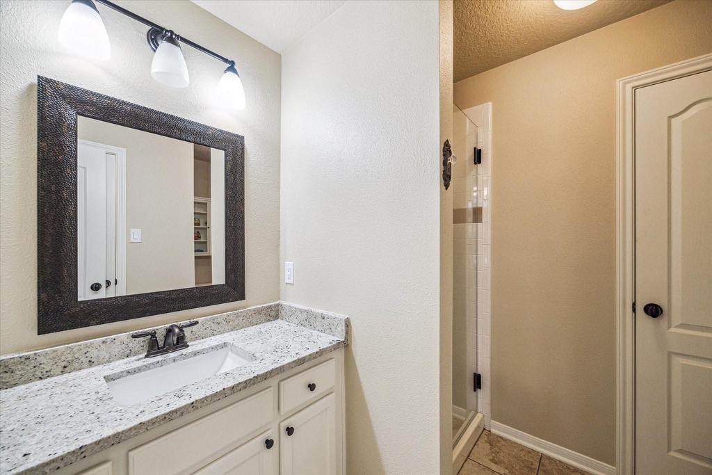4107 Wentworth Drive - Photo 14