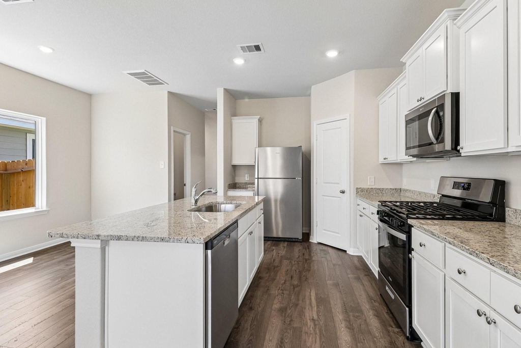5910 Peony Place - Photo 6