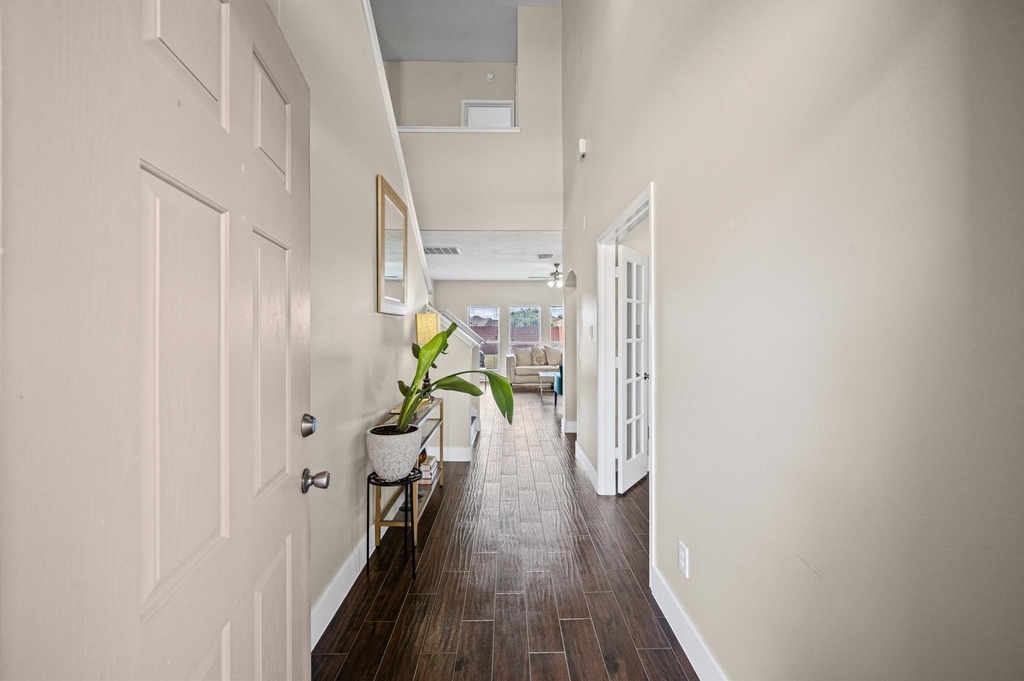 8711 Sandusky Court - Photo 24