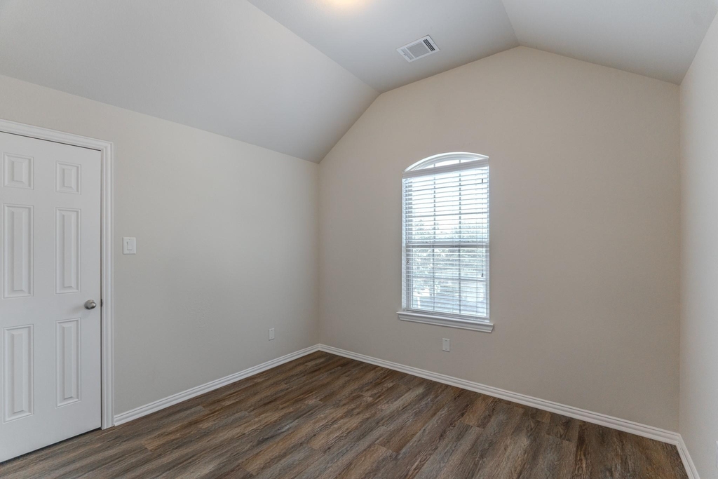 8118 Little Scarlet Street - Photo 18