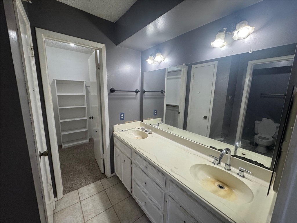 5842 Sampley Way - Photo 5