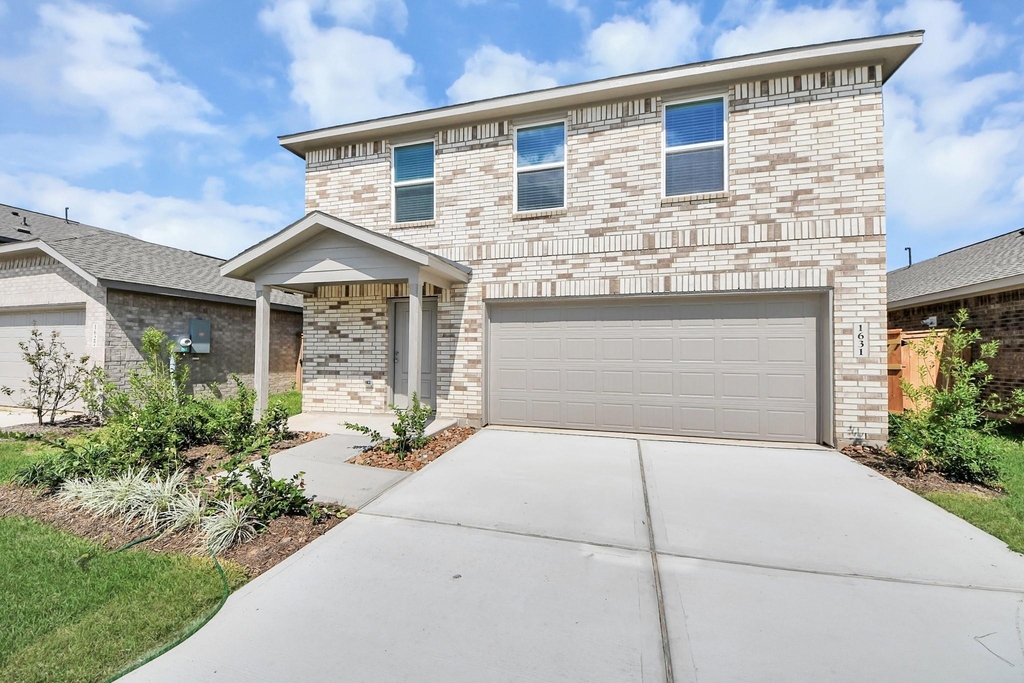 1631 Windrose Bend - Photo 0