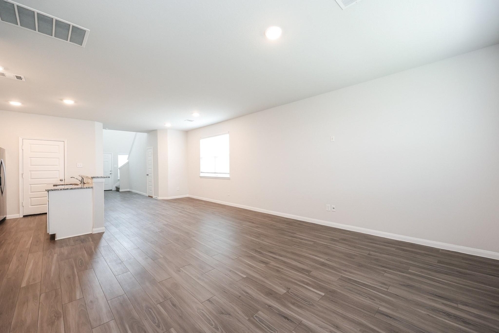 911 Imperial Heights Drive - Photo 12