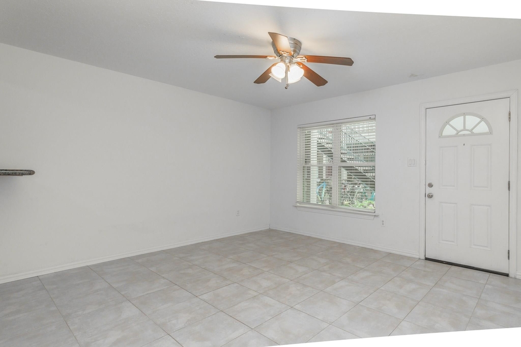 600 19th Street - Photo 5