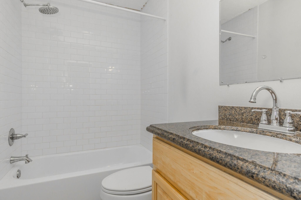 600 19th Street - Photo 11