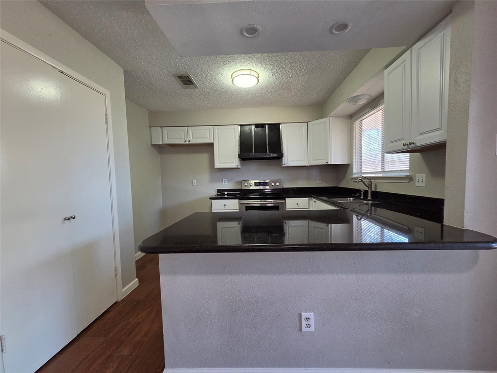 5723 Flax Bourton Street - Photo 5