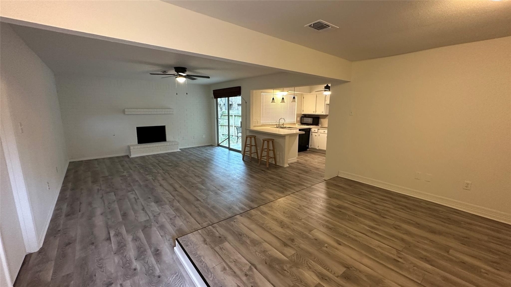 69 N Deerfoot Circle - Photo 2