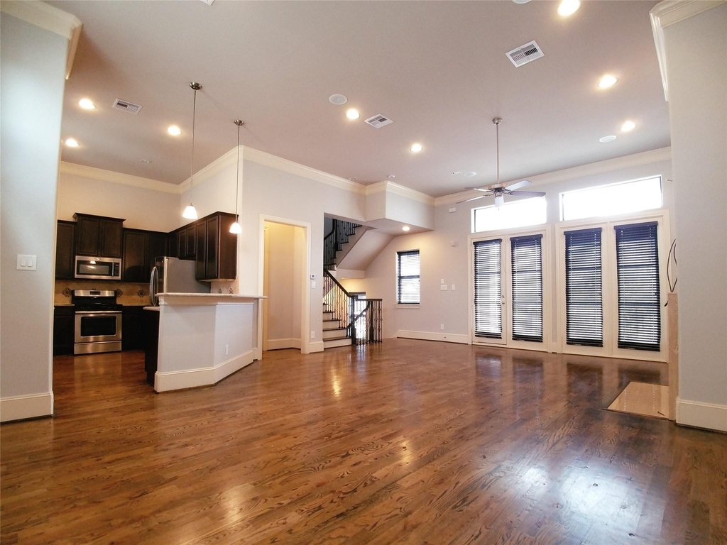 2311 Arabelle Street - Photo 3