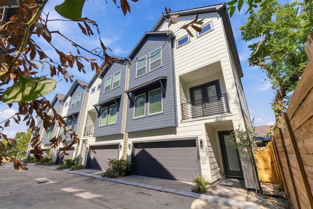 1406 Cedar Post Lane - Photo 0