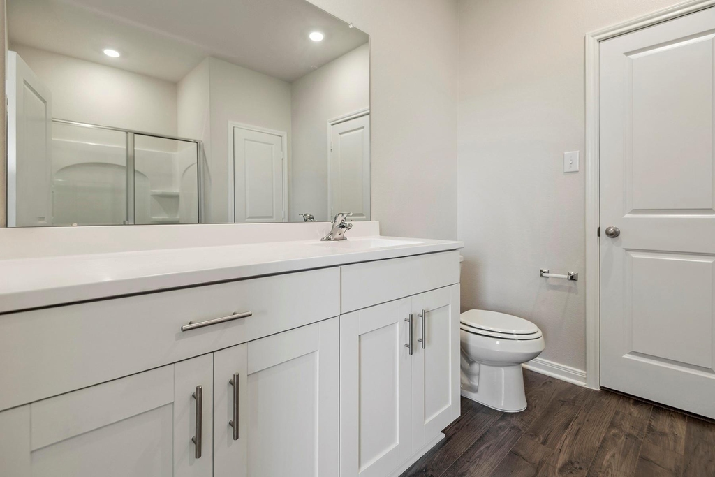 16446 Honeysuckle Hill Drive - Photo 11
