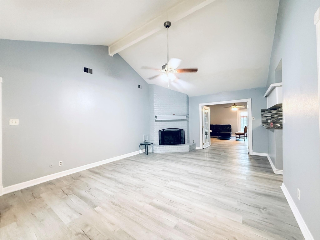 15331 Silverman Street - Photo 0