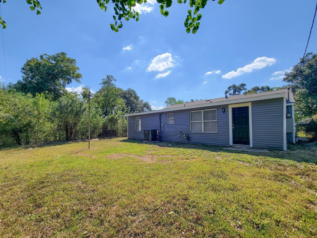 3923 Zephyr Street - Photo 35