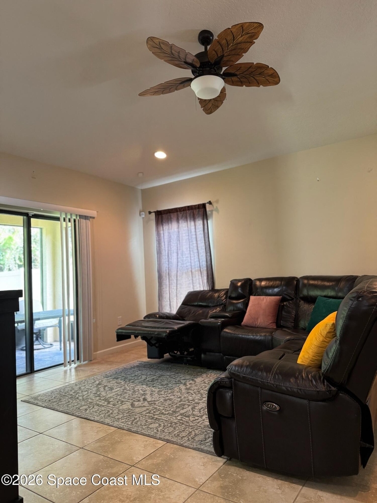 529 Trymore Drive Se - Photo 18