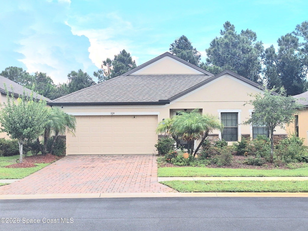 529 Trymore Drive Se - Photo 0