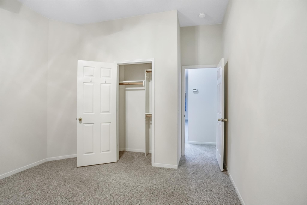 1343 Summer Terrace Drive - Photo 30