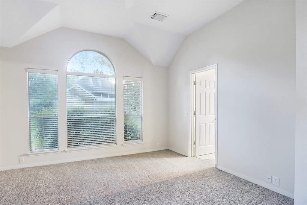 1343 Summer Terrace Drive - Photo 15