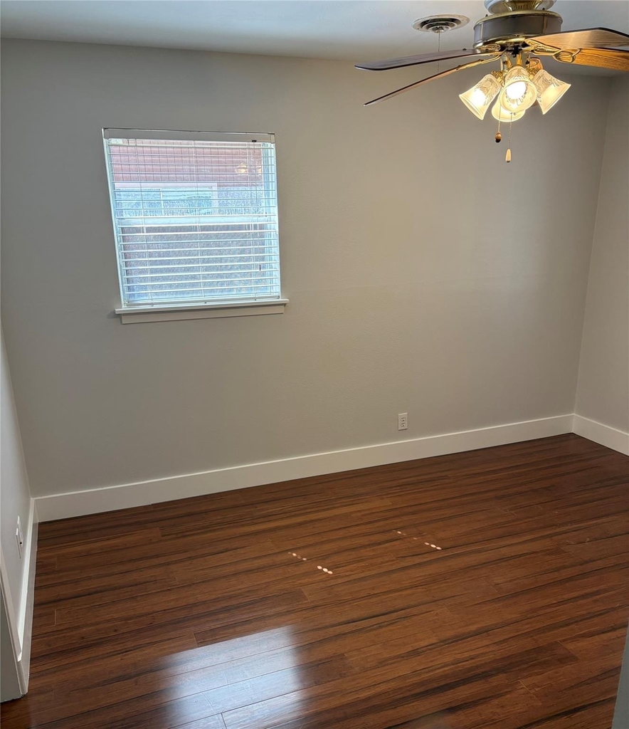 1713 Glenview Lane - Photo 8