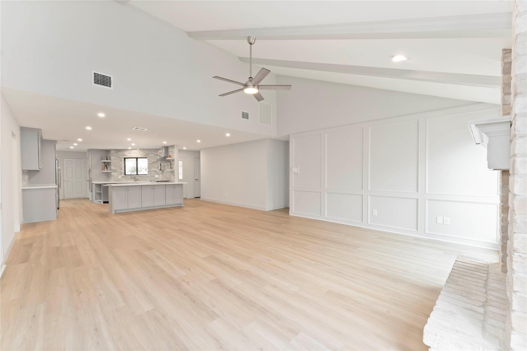 14147 Hillvale Drive - Photo 6