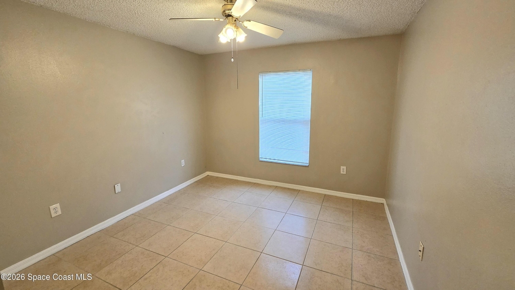 2388 Hagoplan Avenue Sw - Photo 8