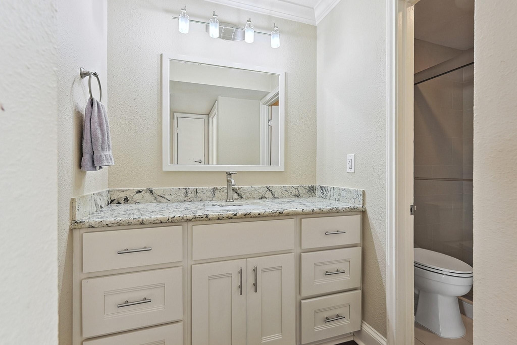3402 Garrott Street - Photo 5