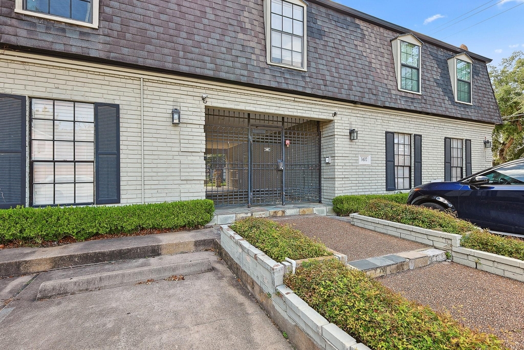 3402 Garrott Street - Photo 8