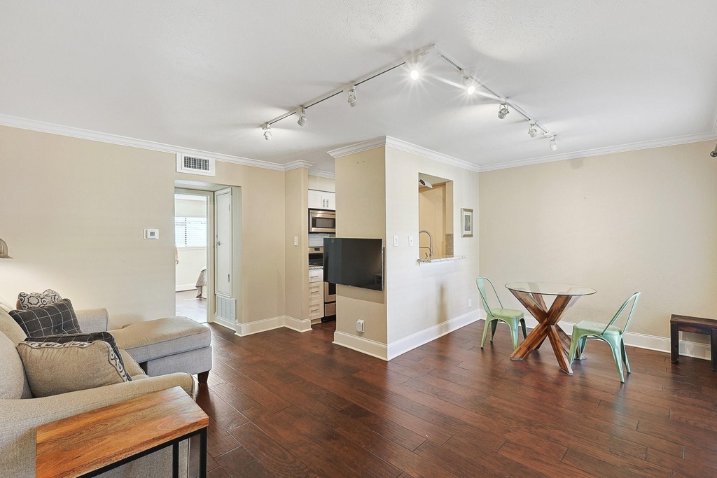 3402 Garrott Street - Photo 0