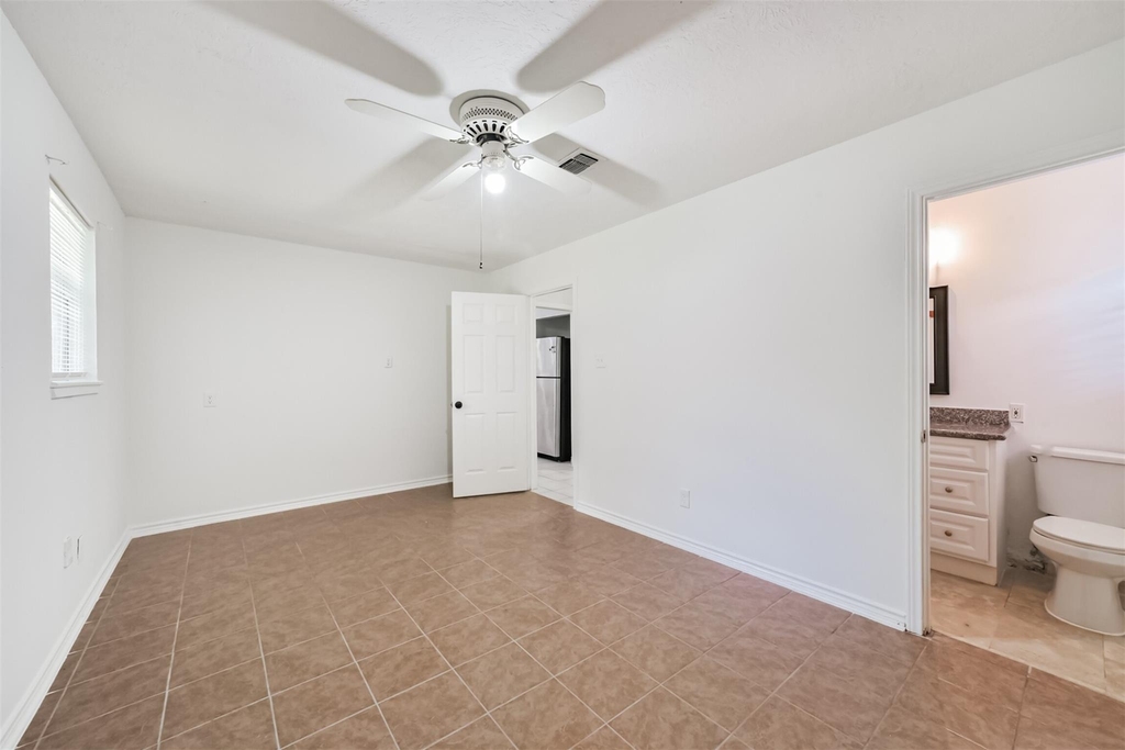8711 Birdwood Road - Photo 6