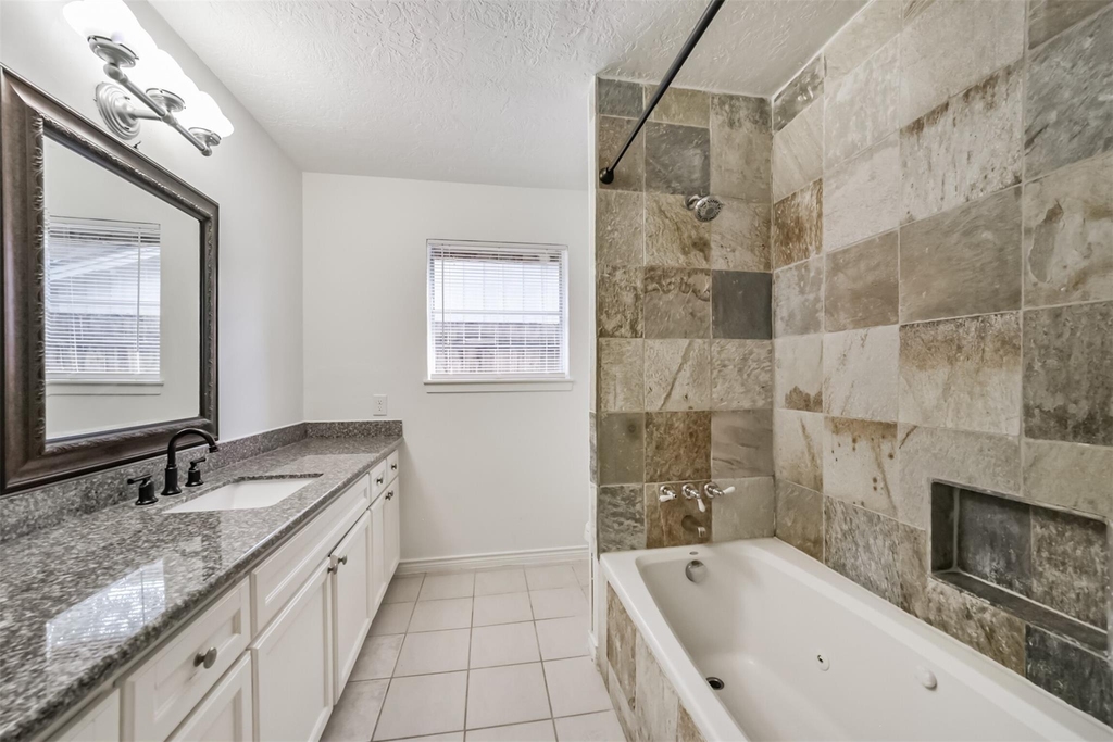 8711 Birdwood Road - Photo 11