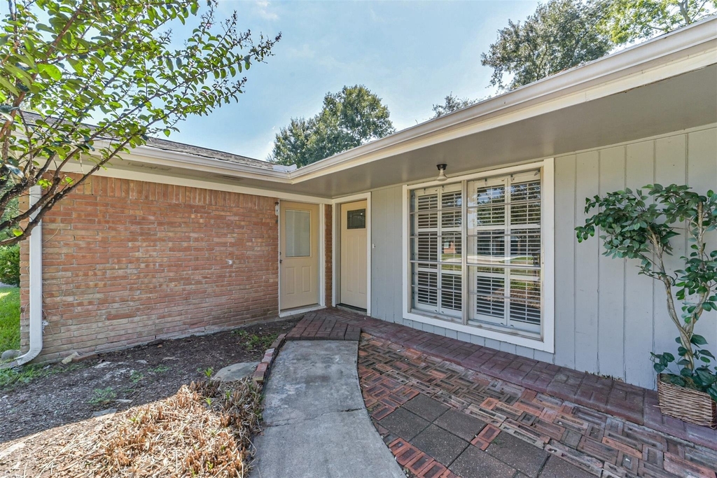 8711 Birdwood Road - Photo 1