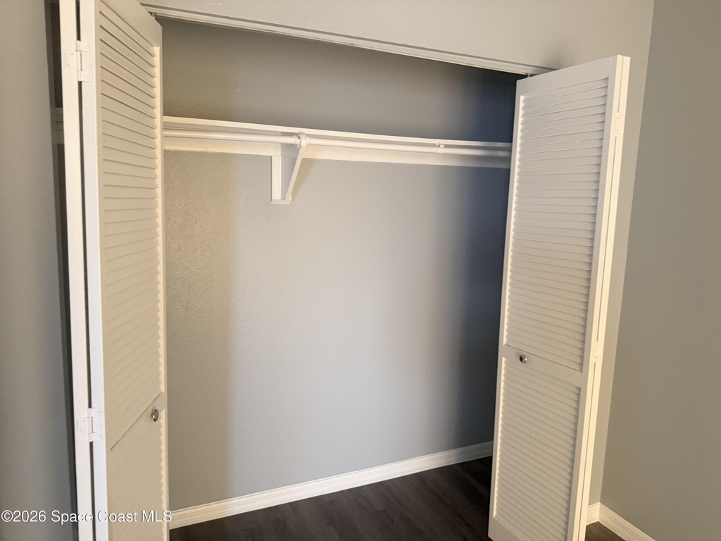 1300 Arlington Lane Ne - Photo 15