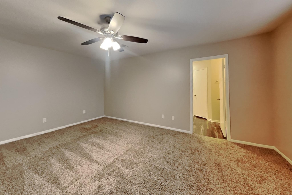 18014 Winsford Drive - Photo 7