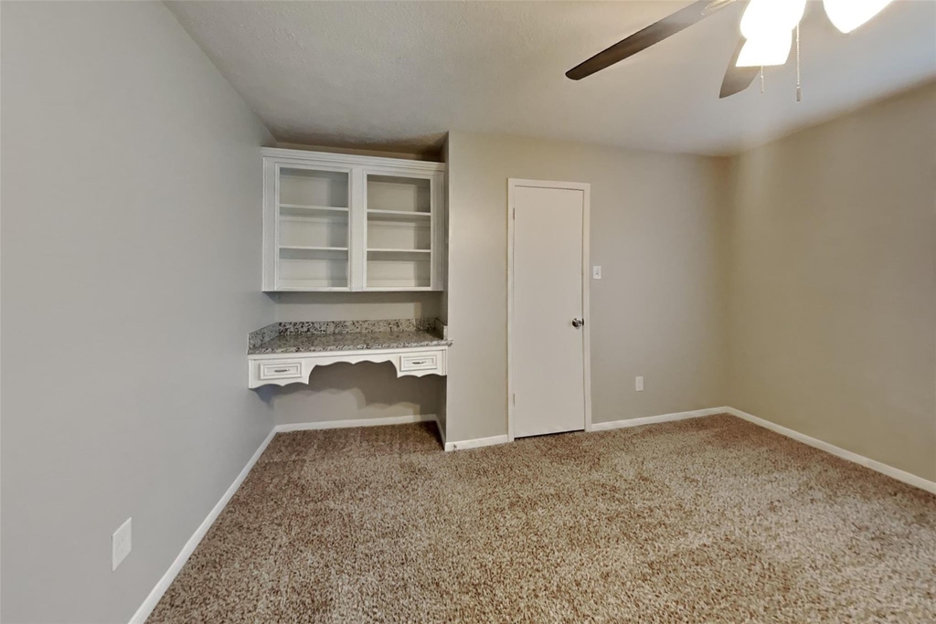 18014 Winsford Drive - Photo 14