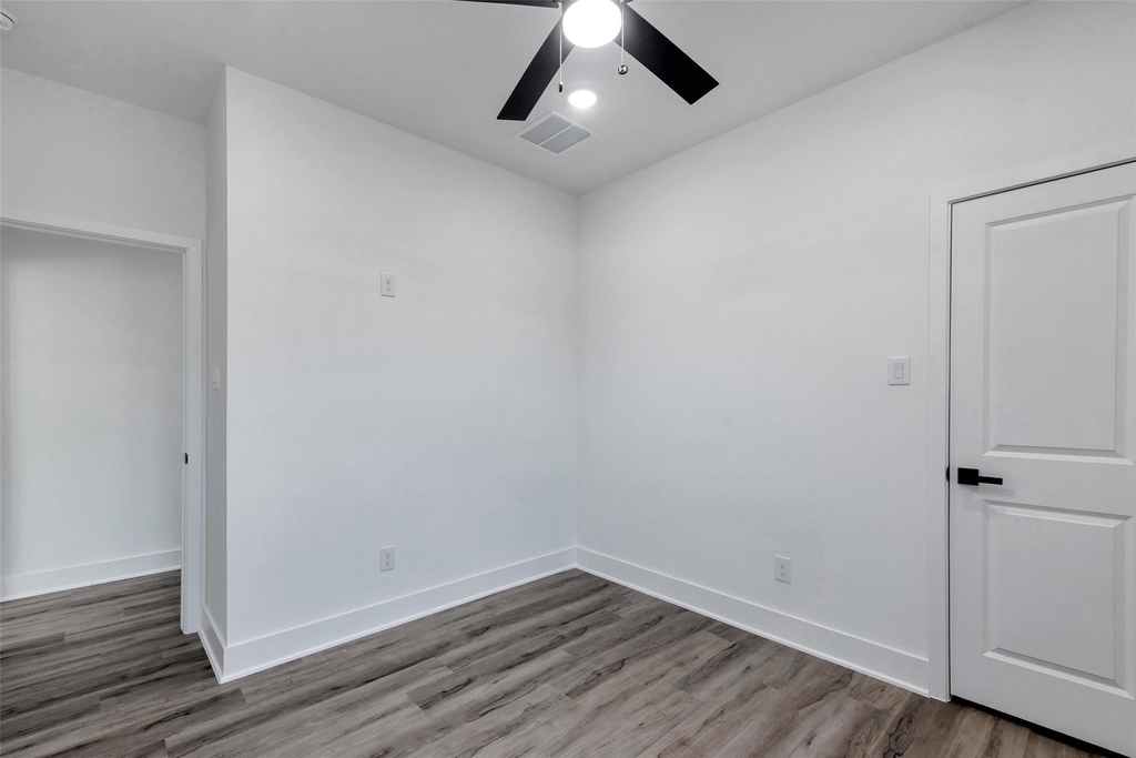 8328 Corinth Street - Photo 10