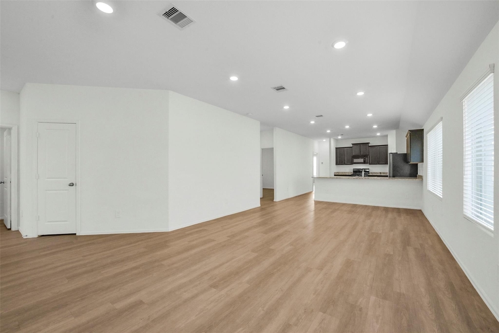 18511 Summit Ranch Drive - Photo 5