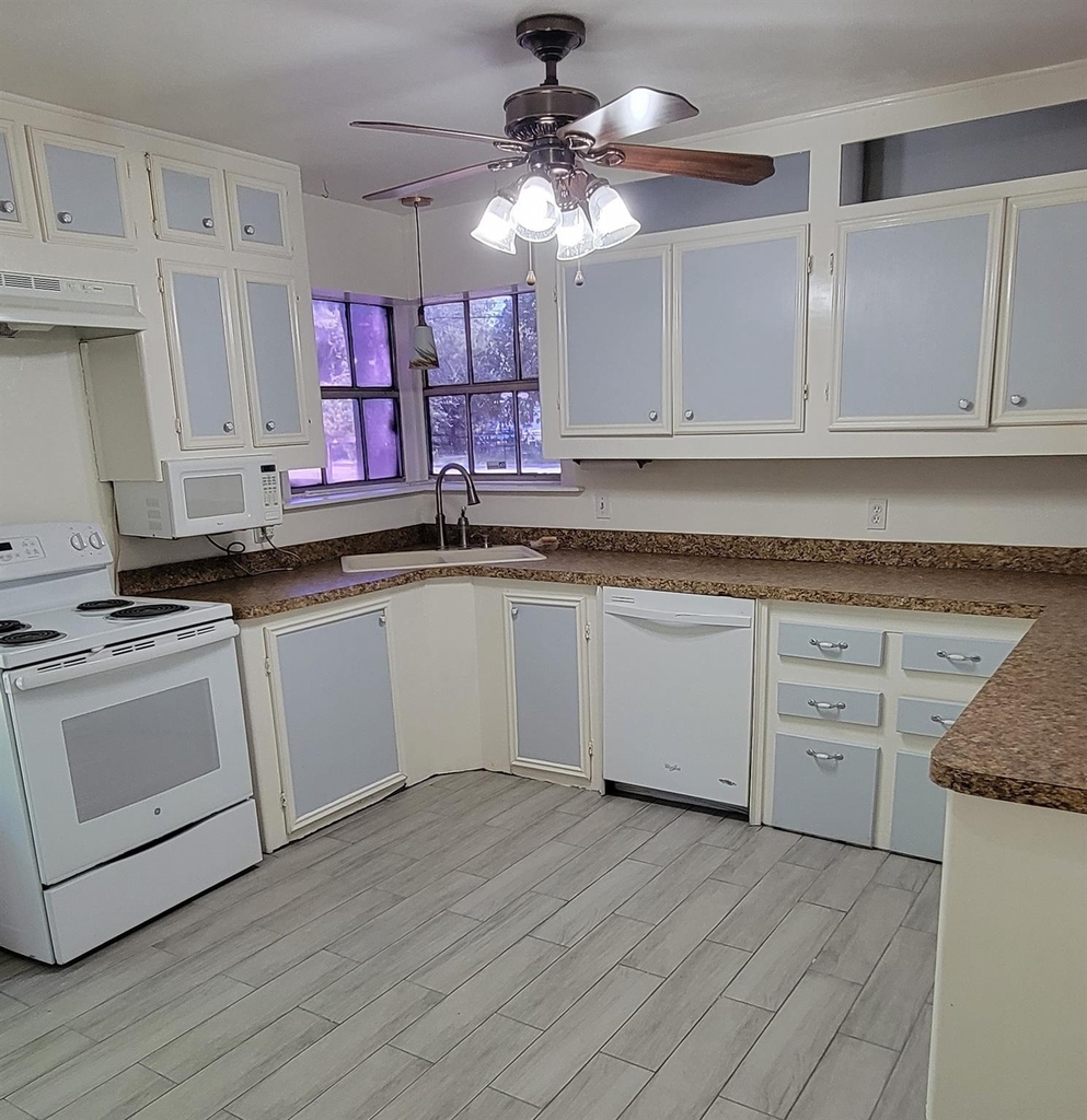 17308 Valley Lane - Photo 4