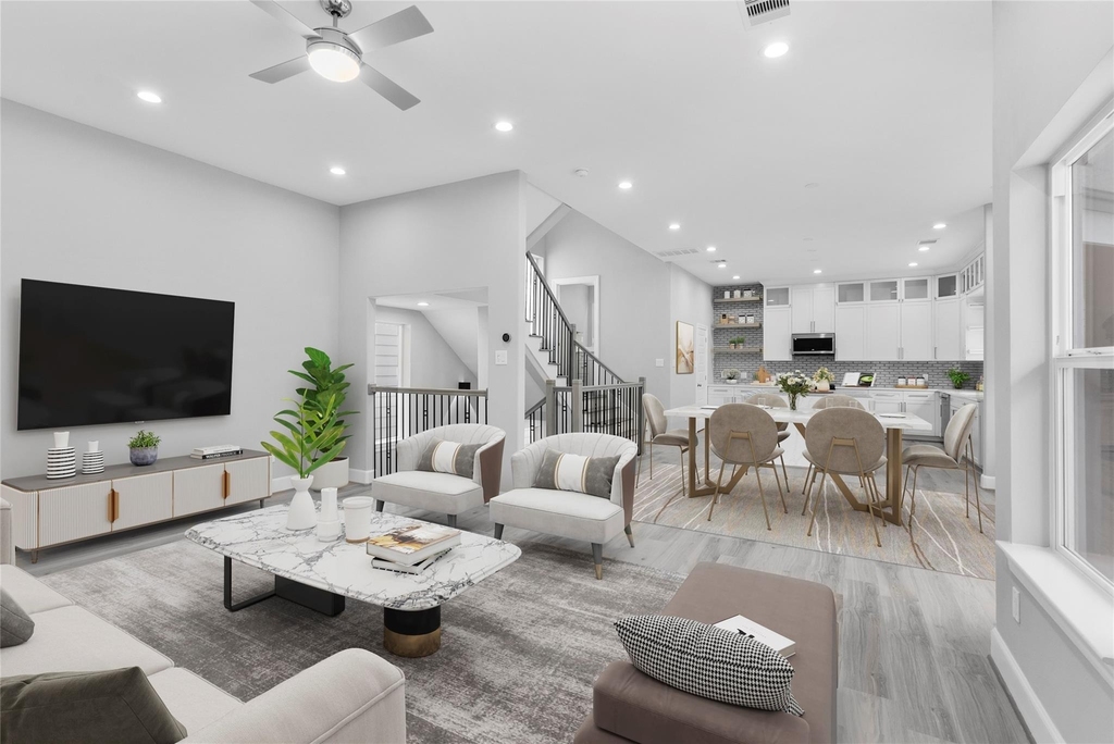 1122 W 16th Street - Photo 10