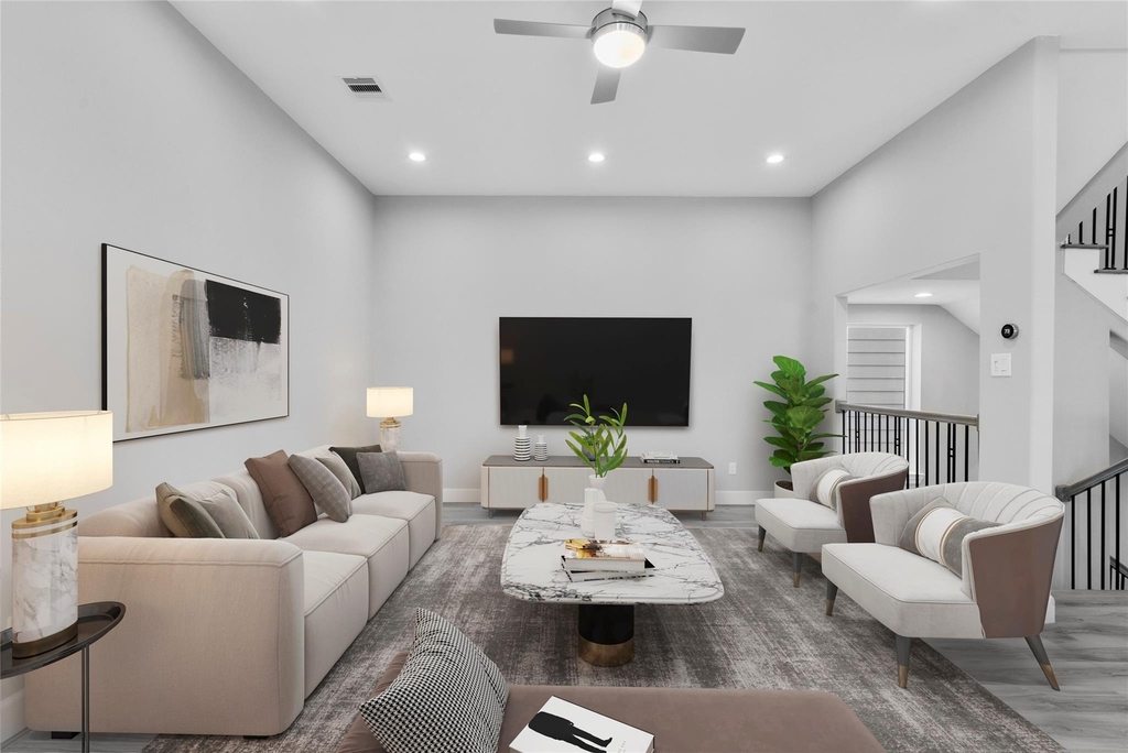 1122 W 16th Street - Photo 9
