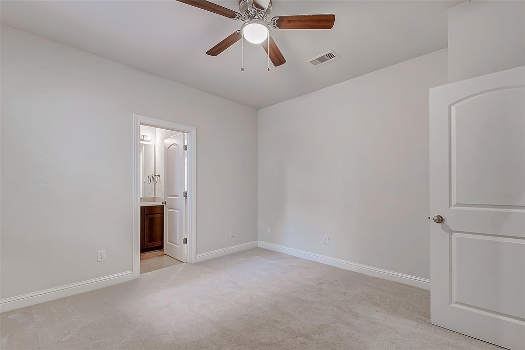 1213 W 15th 1/2 Street - Photo 9