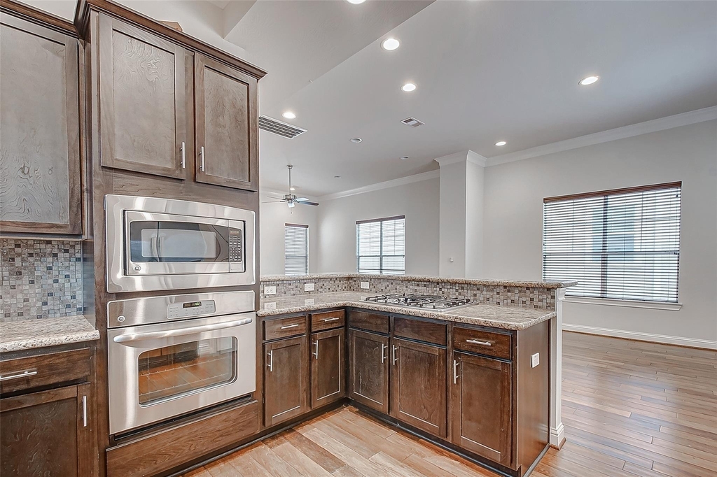 1213 W 15th 1/2 Street - Photo 24