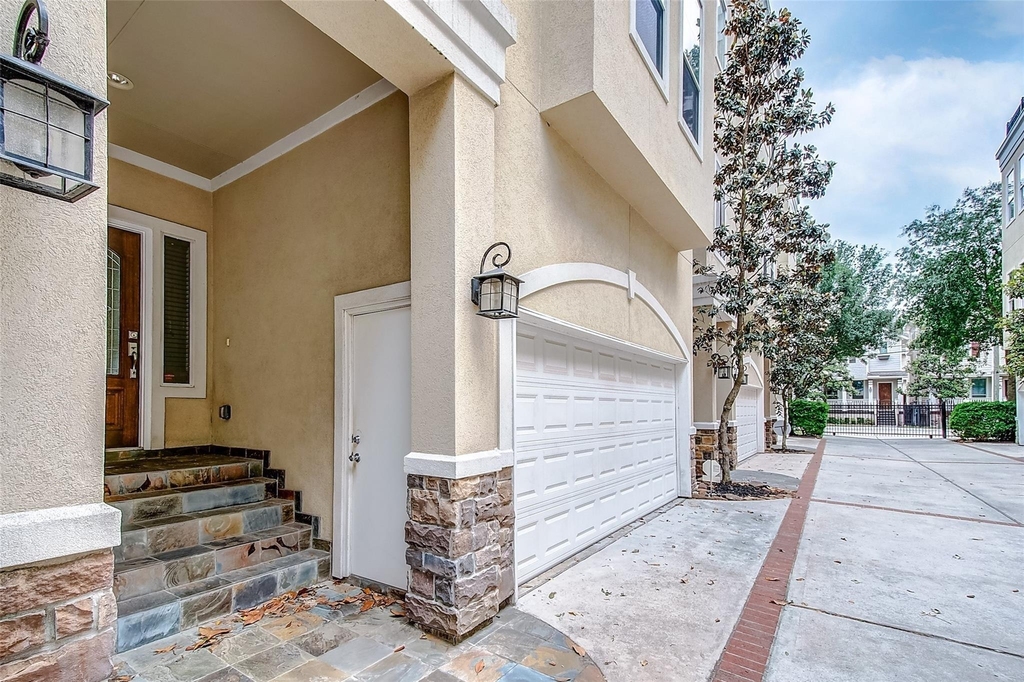 1213 W 15th 1/2 Street - Photo 5