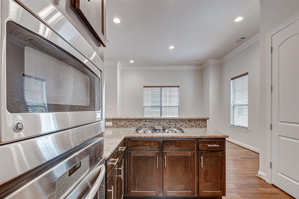 1213 W 15th 1/2 Street - Photo 25