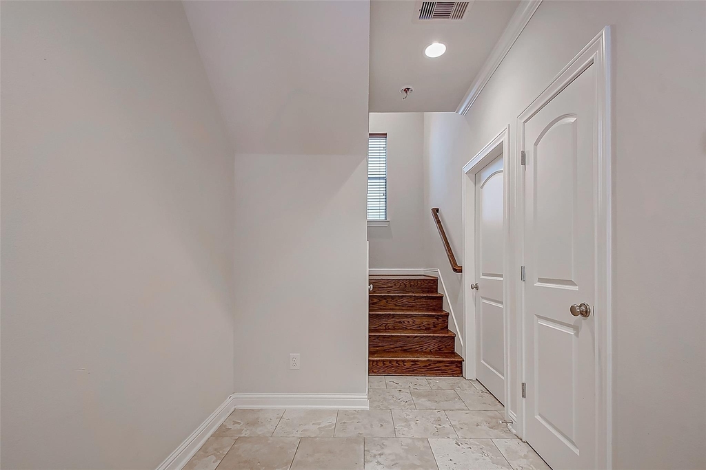 1213 W 15th 1/2 Street - Photo 13