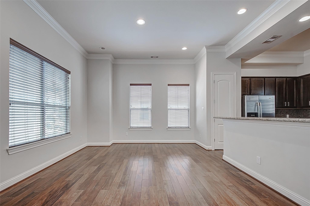1213 W 15th 1/2 Street - Photo 19
