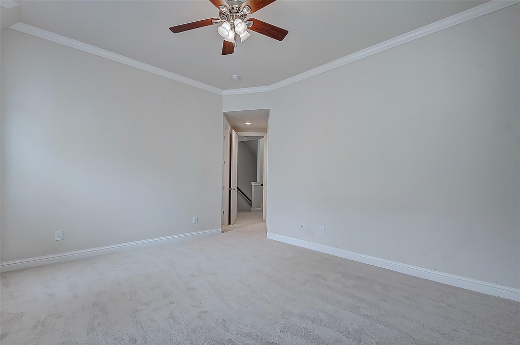 1213 W 15th 1/2 Street - Photo 36