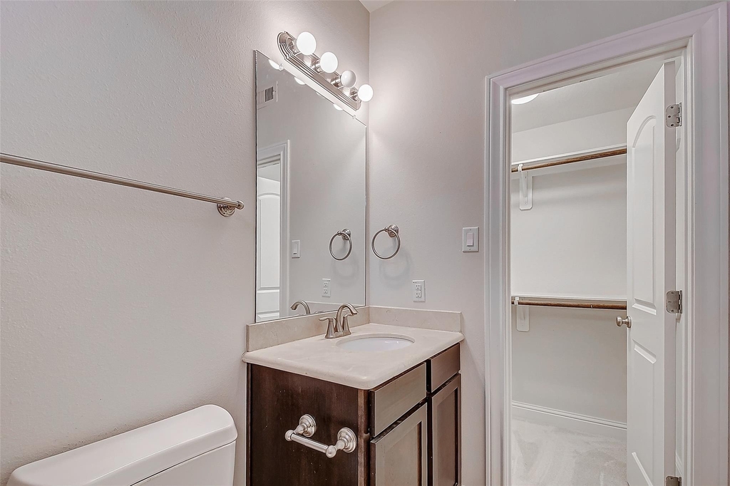 1213 W 15th 1/2 Street - Photo 11