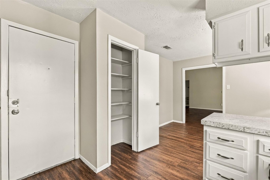 4530 Enchantedgate Drive - Photo 6