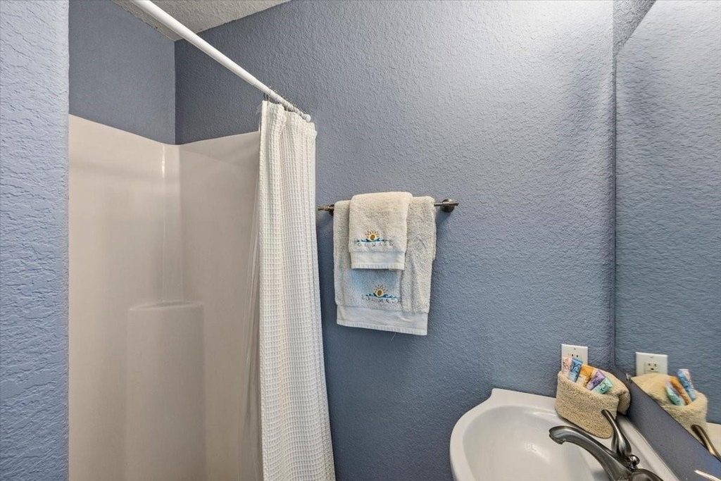 2927 Blue Water Highway - Photo 23