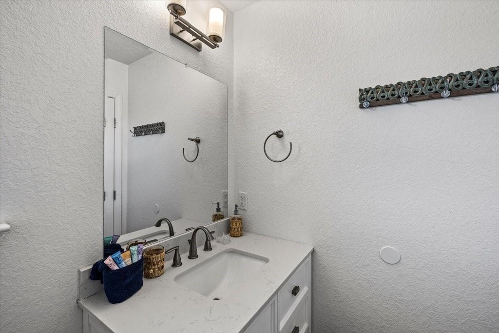 2927 Blue Water Highway - Photo 26