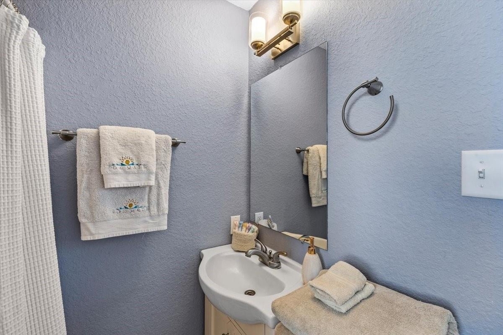 2927 Blue Water Highway - Photo 22