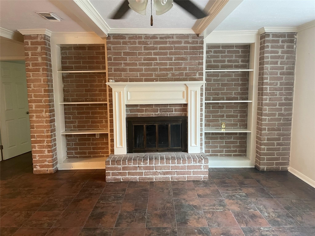 6943 Foxhurst Lane - Photo 2